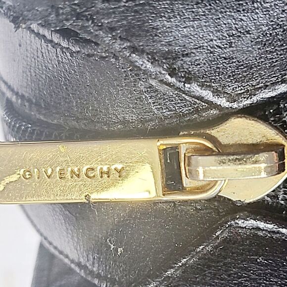 Givenchy Leather Clutch Bag - Picture 3 of 7